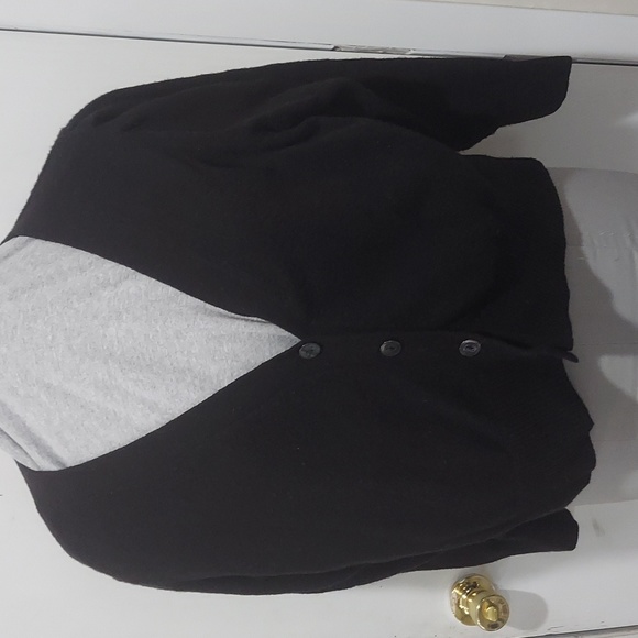 Old Navy Cardigan - Picture 2 of 5